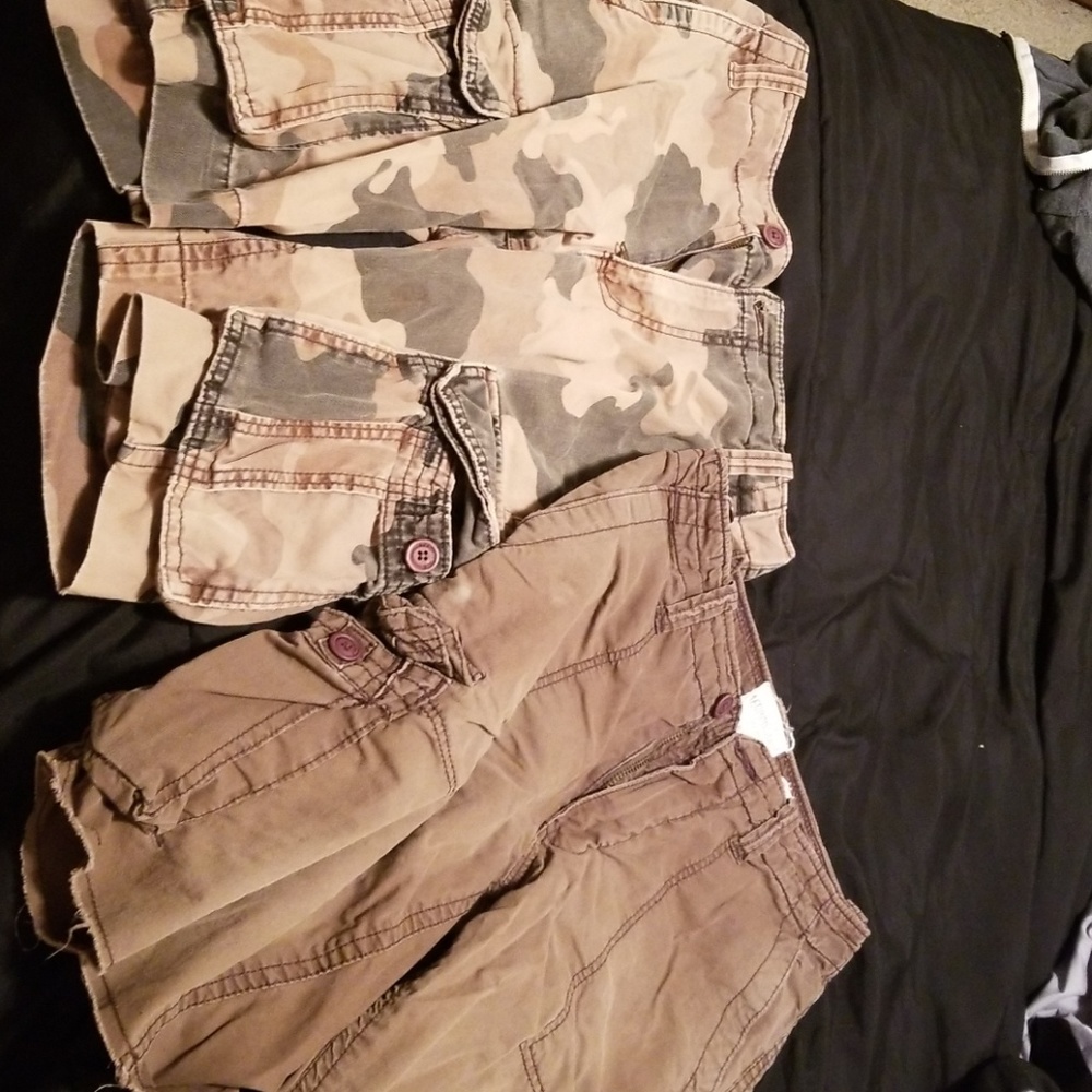 Aeropostale cargo shorts